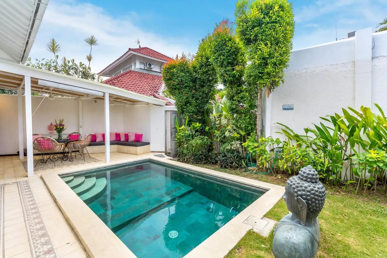 La Villa Oberoi スミニャック
